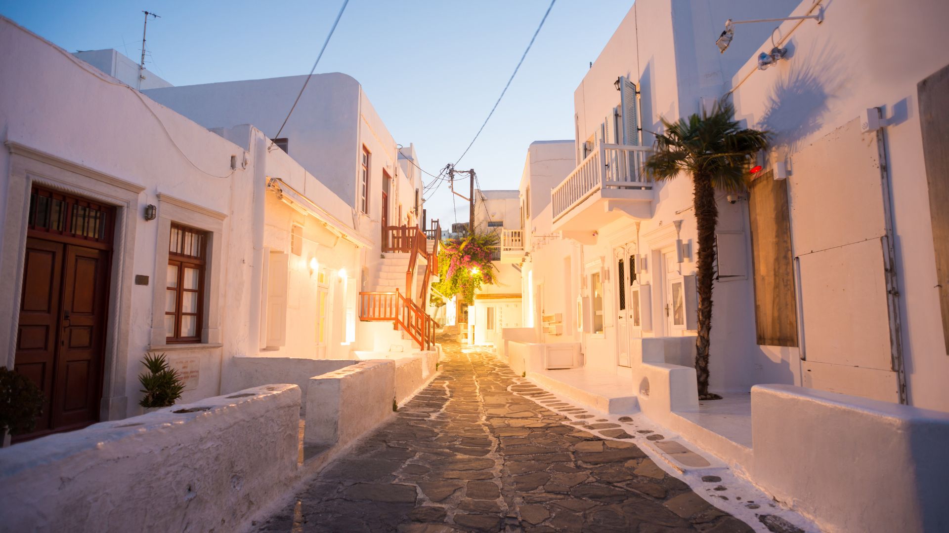 Mykonos town villa rental: 5 Benefits-Vivestia | Risk-Free Villas, Hotels and Cruises in VR