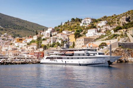 Greek Cruises - Classical Greece - Voyager-Vivestia | Risk-Free Villas, Hotels and Cruises in VR